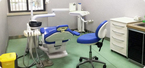 牙博士口腔連鎖機(jī)構(gòu) 專業(yè)口腔診療，守護(hù)您的健康微笑