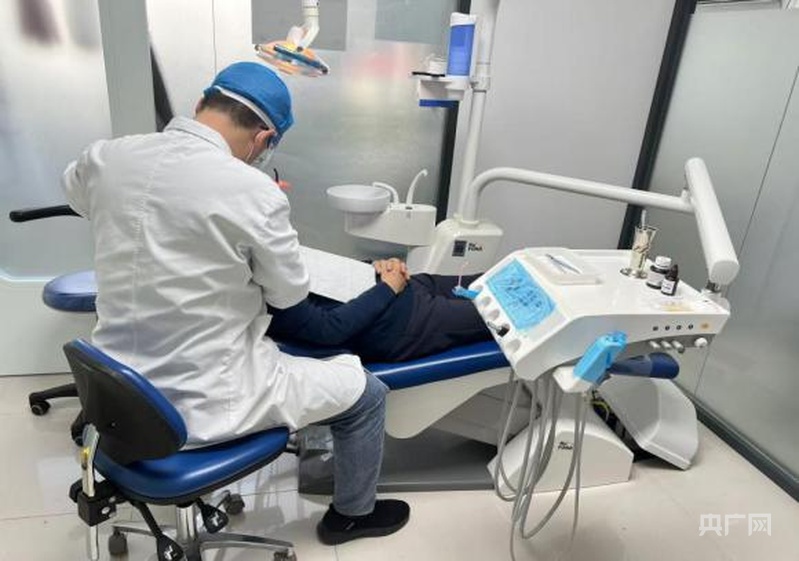 上海累計(jì)建成83家社區(qū)標(biāo)準(zhǔn)化口腔診室，居民“家門口”的口腔診療服務(wù)再升級(jí)